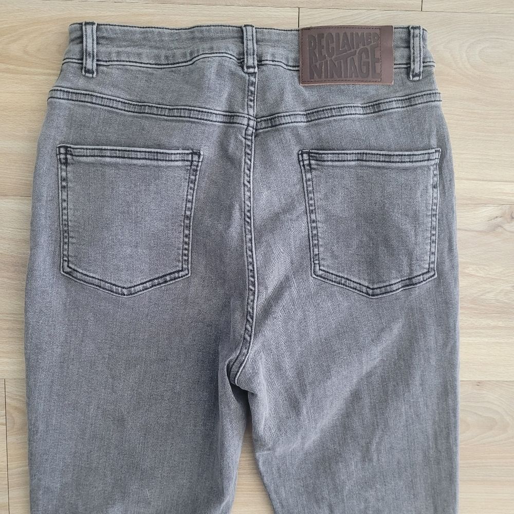 Reclaimed Vintage Gray Slim Jeans - Picture 4 of 8